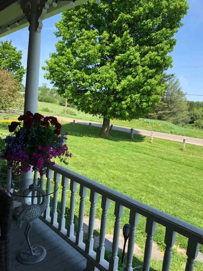 East MontpelierCountry Farmhouseアパートメント エクステリア 写真